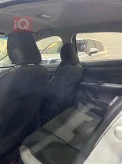 نيسان فيرسا